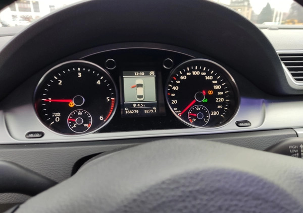 Volkswagen CC cena 42999 przebieg: 185000, rok produkcji 2012 z Oborniki Śląskie małe 631